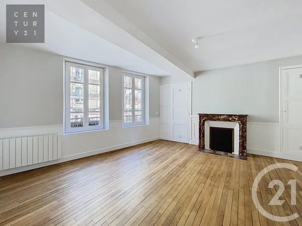 Appartement 4 pièces 104 m²