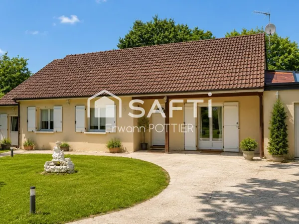 Pavillon de plain-pied avec véranda et vue dégagée sur la vallée de l'Yonne