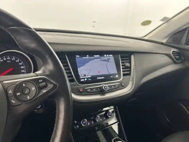 Opel Grandland X 1.5 diesel 130 ch bva8 — photo 52