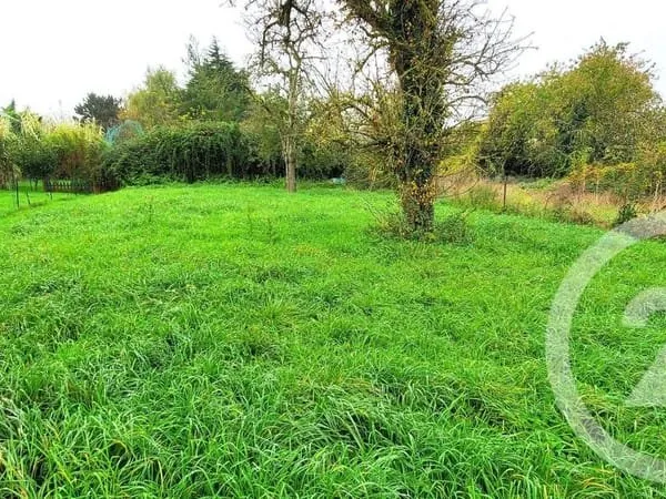 Terrain constructible 500 m²