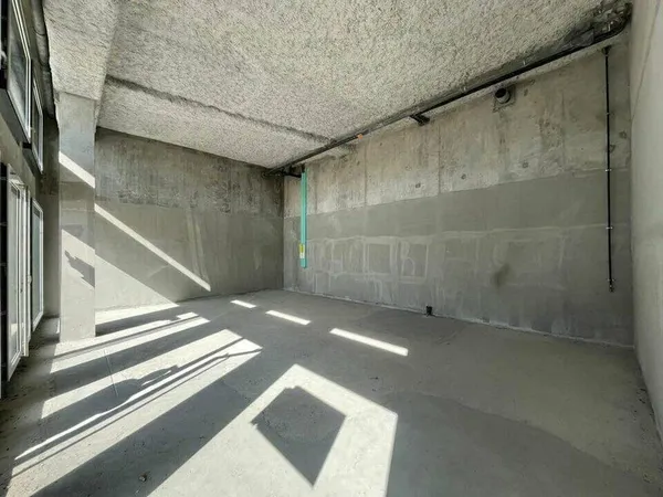 Local commercial 75 m²