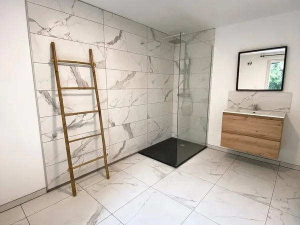 Appartement 3 pièces 85 m²