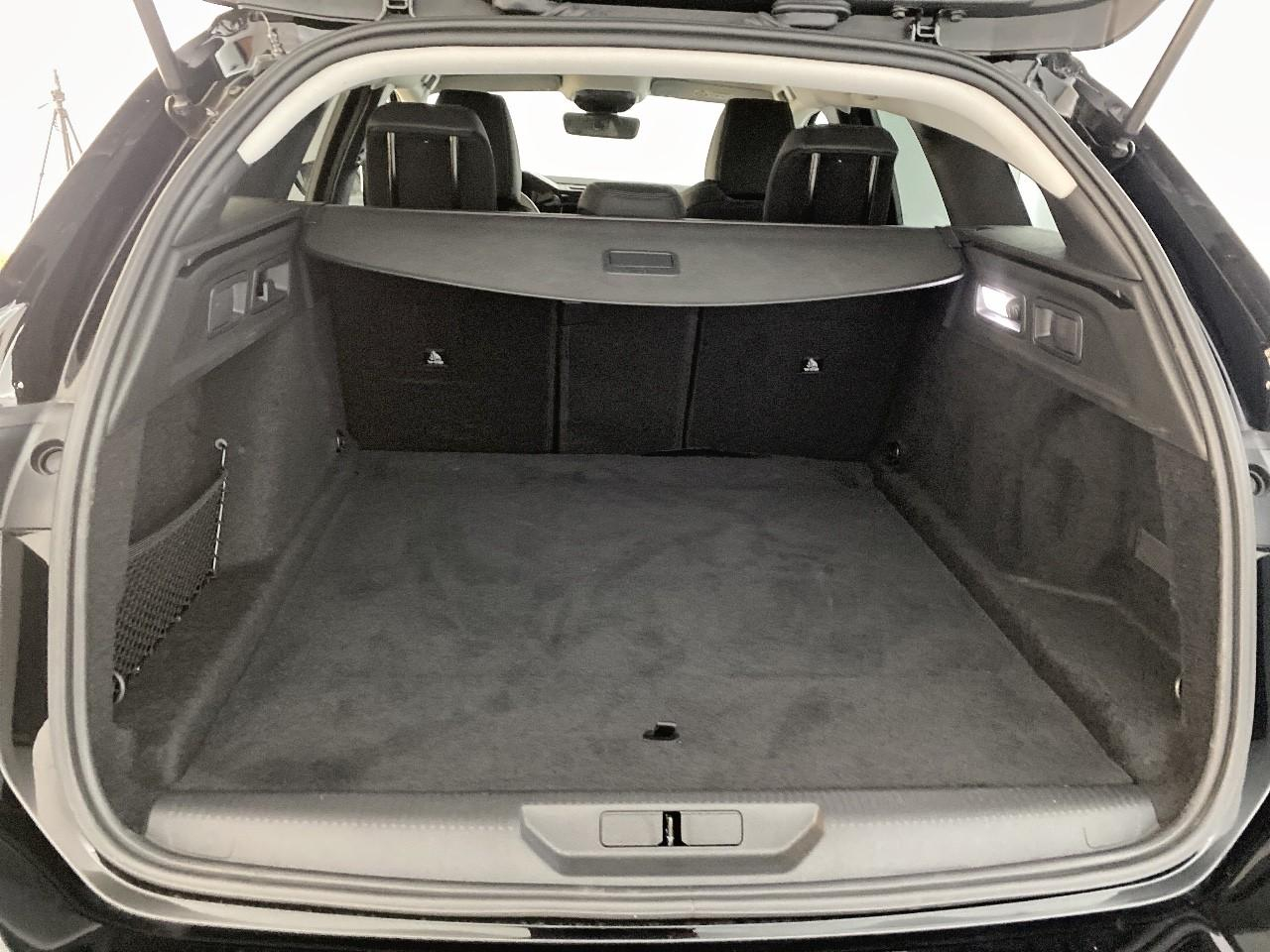 Peugeot 308 sw hybrid 145 e-dcs6 allure — photo 6