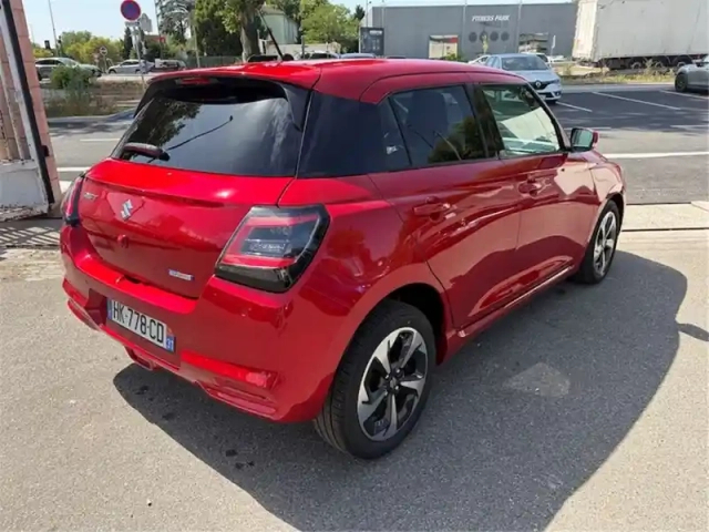 Suzuki Swift 1.2 dualjet hybrid auto — photo 5