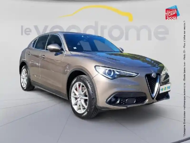 Alfa Romeo Stelvio 2.2 diesel 210ch sport edition q4 at8 sieges chauf/cuir volant chauf gps camera — photo 3