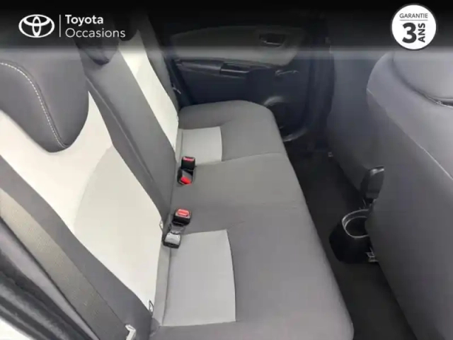 Toyota Yaris 70 vvt-i ultimate 5p pack confort — photo 7