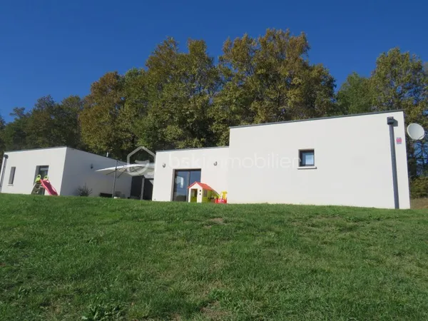 Maison 4 pièces 135 m²