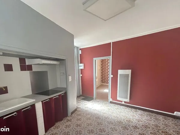 T2 rénové 31 m² - Agen centre - 480 CC