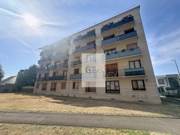 APPARTEMENT 3 pieces - Thiais ( 94320)