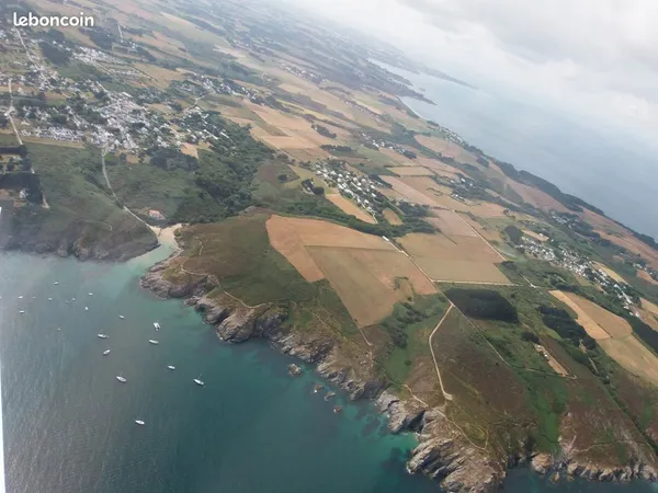 Terrain agricole plat 1 300 m² borné avec servitude - Locmaria (Belle-Île)