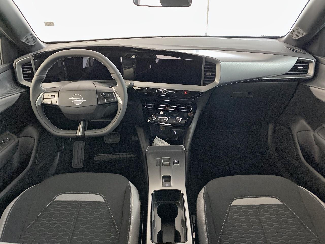 Opel Mokka 1.2 turbo hybride 136 ch e-dct6 — photo 8