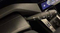 Peugeot 308 1.5 BlueHDi 130ch S&S Allure — photo 24