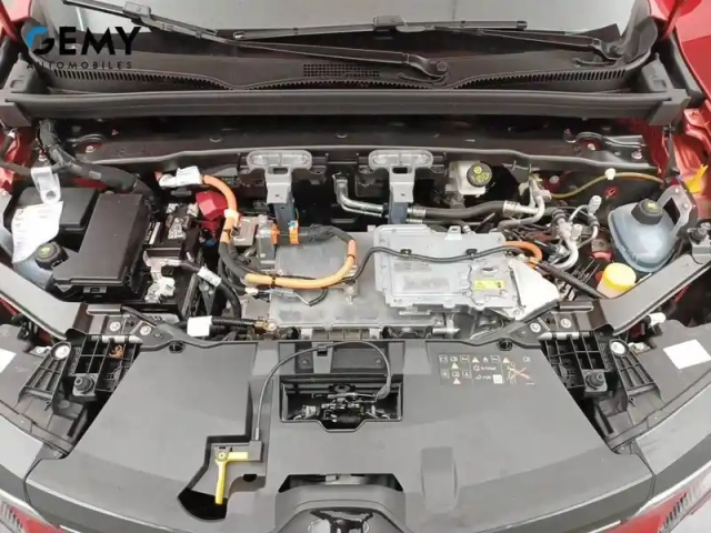 Renault Megane e-tech ev60 220 ch super charge — photo 12