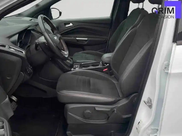 Ford Kuga 1.5 flexifuel-e85 150 s&amp;s 4x2 bva6 — photo 4