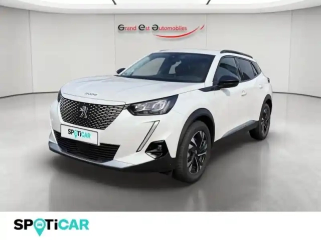 Peugeot 2008 e- 136ch roadtrip — photo 1