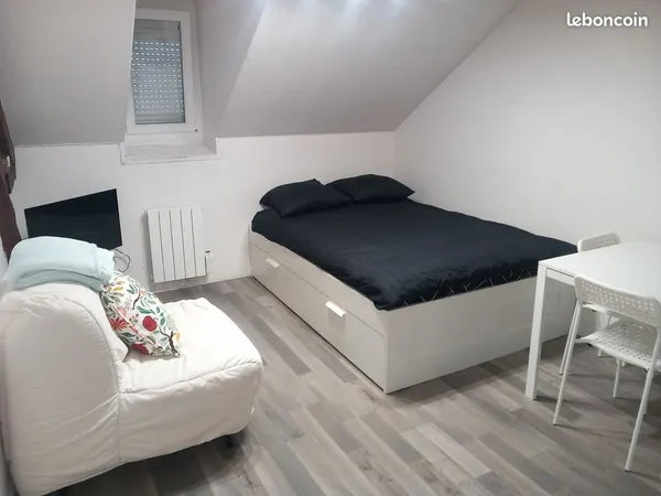 Studio meublé