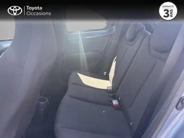 Toyota Aygo X 1.0 vvt-i 72ch dynamic my24 — photo 12