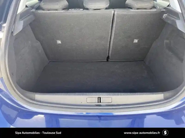 Opel Corsa 1.2 turbo 100 ch bvm6 — photo 15