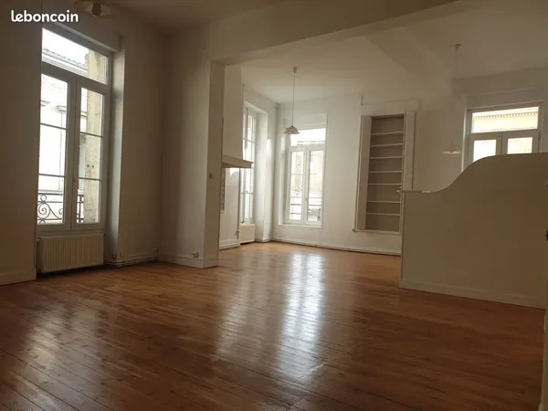 Loft 50m² au coeur des Chartrons