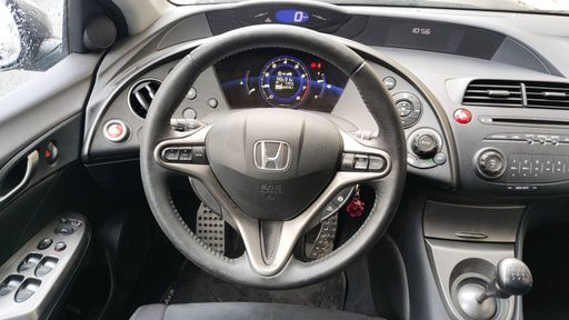 Honda Civic 1.4 I-VTEC 100 - Virtuose – 2011 – 59764 km – Essence – Boîte Manuelle — photo 31