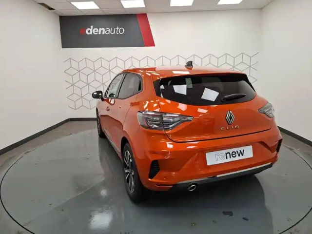 Renault Clio tce 90 ch gsr2 — photo 3