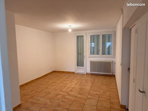 Appartement T3 de 53 m² avec cave - Secteur gare - La Souterraine
