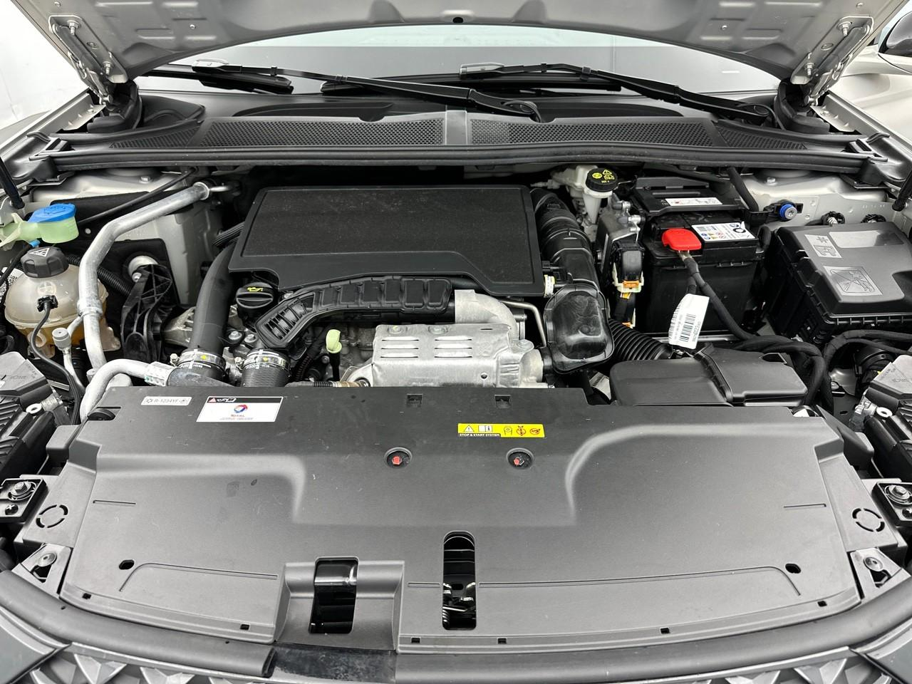 Ds Ds 4 puretech 130 eat8 performance line+ — photo 13