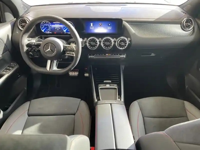 Mercedes Eqa 250+ — photo 10
