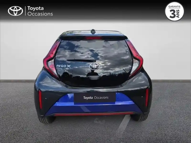 Toyota Aygo X 1.0 vvt-i 72ch design my24 — photo 4
