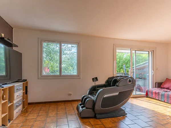 Maison 6 pièces 196 m²