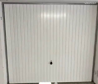 Location Parking / Garage