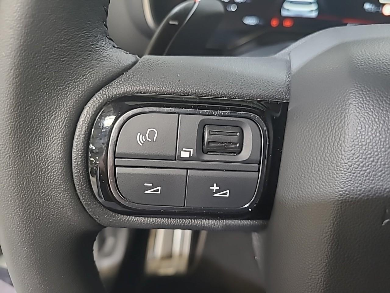 Citroën C5 Aircross bluehdi 130 s&s eat8 shine pack — photo 21