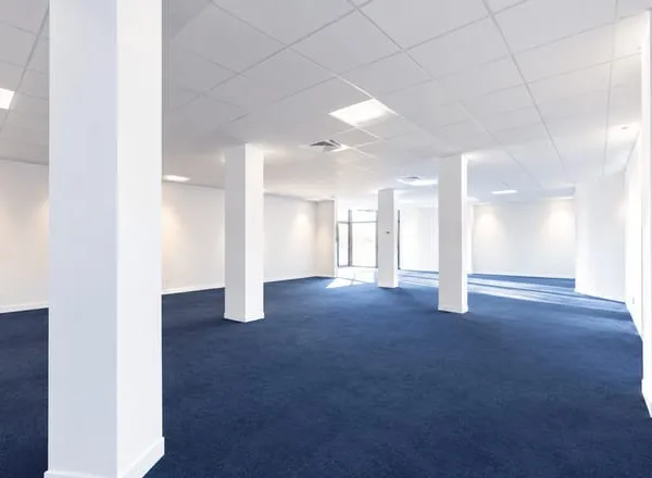 Local commercial 115 m²