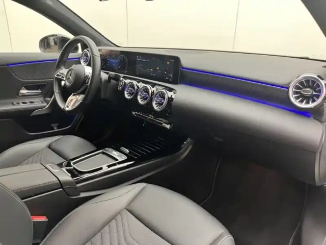 Mercedes Classe A 200 progressive line — photo 16