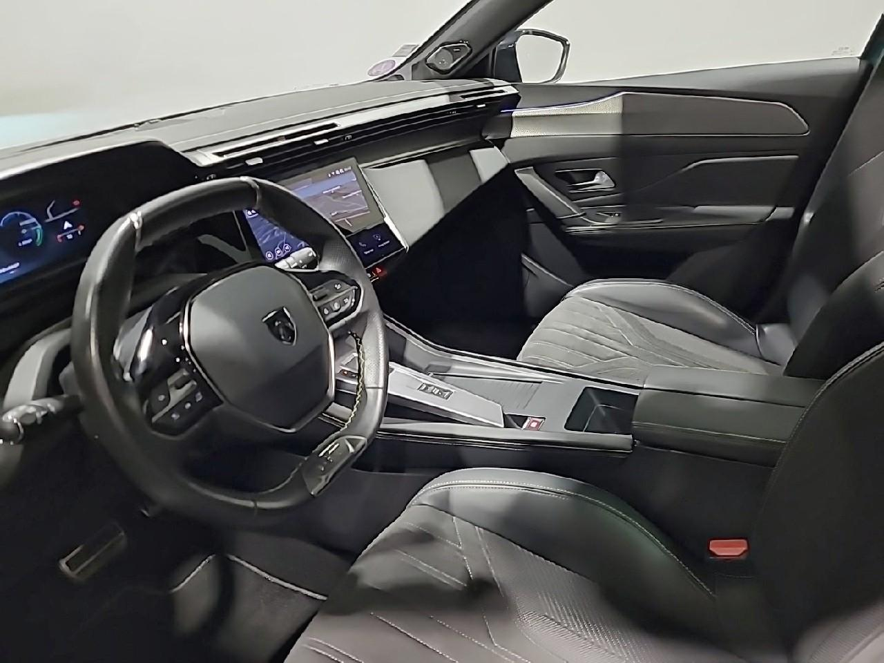 Peugeot 308 sw phev 180 e-eat8 gt — photo 9