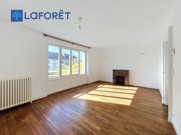 Appartement 4 pièces 82 m²
