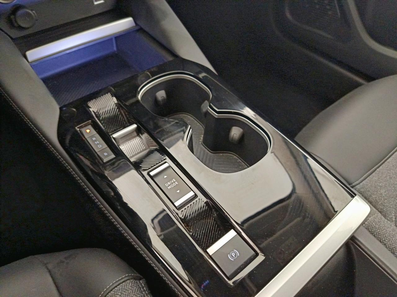 Citroën C5 X hybride rechargeable 225 s&s e-eat8 feel pack — photo 31