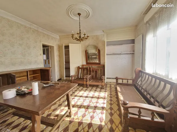 Une maison mitoyenne de 107,4 m²