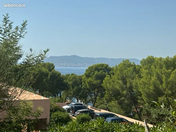 Superbe T2 vue mer avec garage
