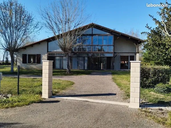 Grande maison landaise de caractère
