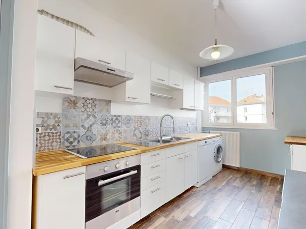 Appartement 4 pièces 92 m²