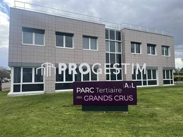 Bureaux 843 m²