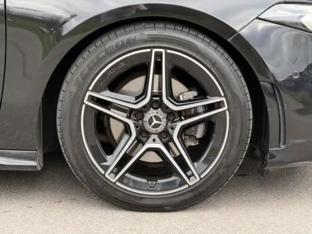 Mercedes Classe A 180 d amg line /177 li — photo 13