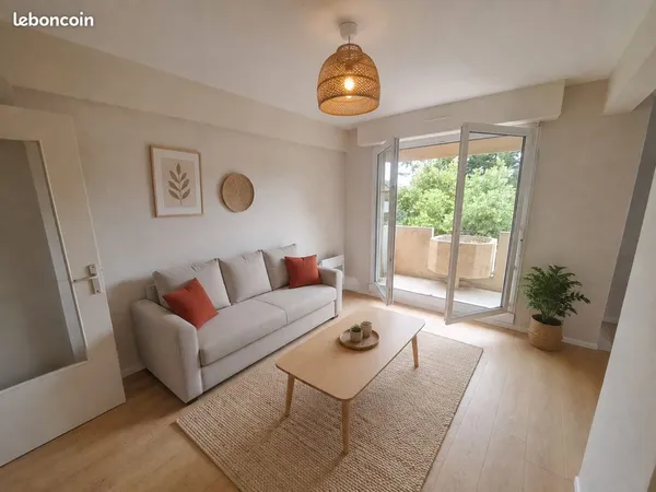 Location T2 meublé - 62 m² + garage - Clermont-Ferrand (Léon Blum / Pochet Lagaye)