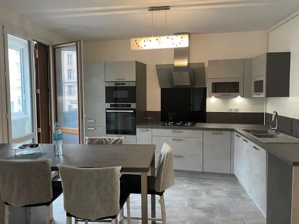 Appartement 4 pièces 97 m²