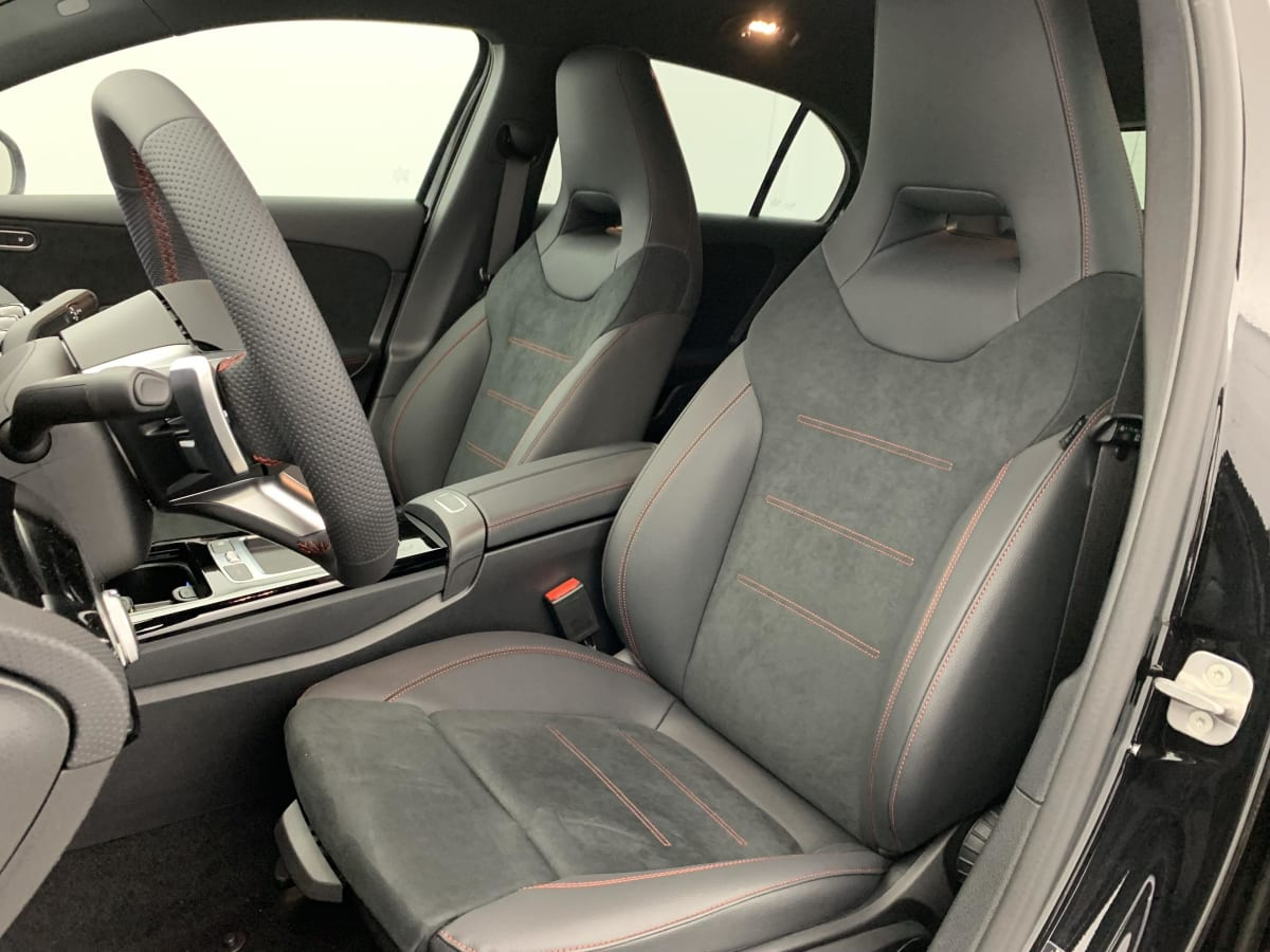Mercedes Classe A — photo 19