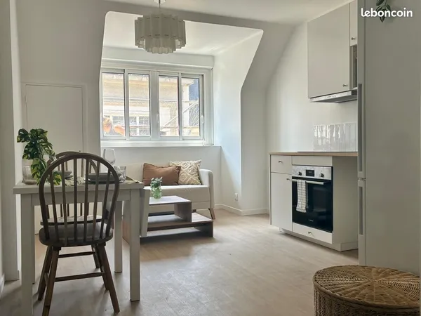 T2 meublé entièrement refait à neuf - 33,50 m² - quartier Thabor - 10 min métro B