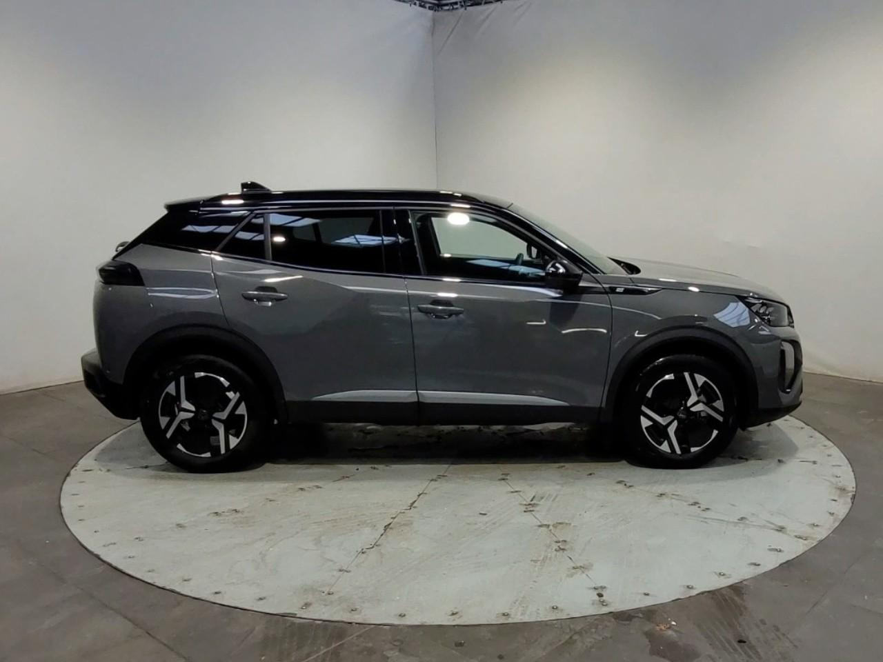 Peugeot 2008 electrique 156 ch 54 kwh gt — photo 6
