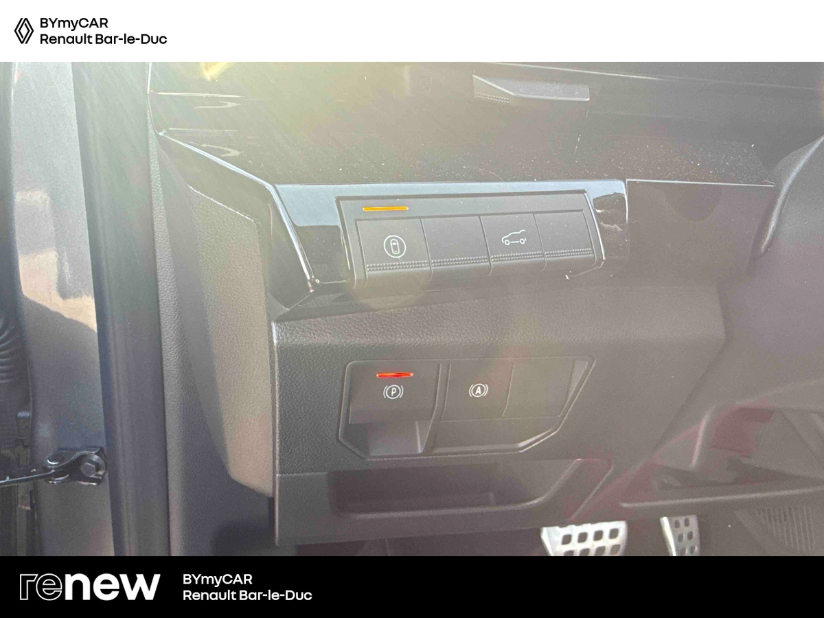 Renault Rafale E-Tech full hybrid 200 ch — photo 23