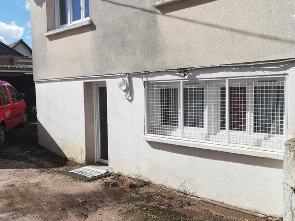 Local d'activités 56 m²